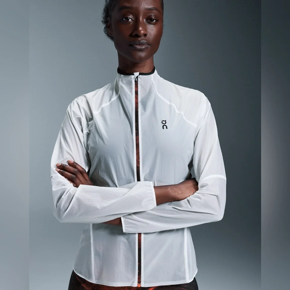 ON RUNNING WOMEN’S ZERO JACKET WHITE/FLAME NWOT! SZ MEDIUM - Picture 1 of 5